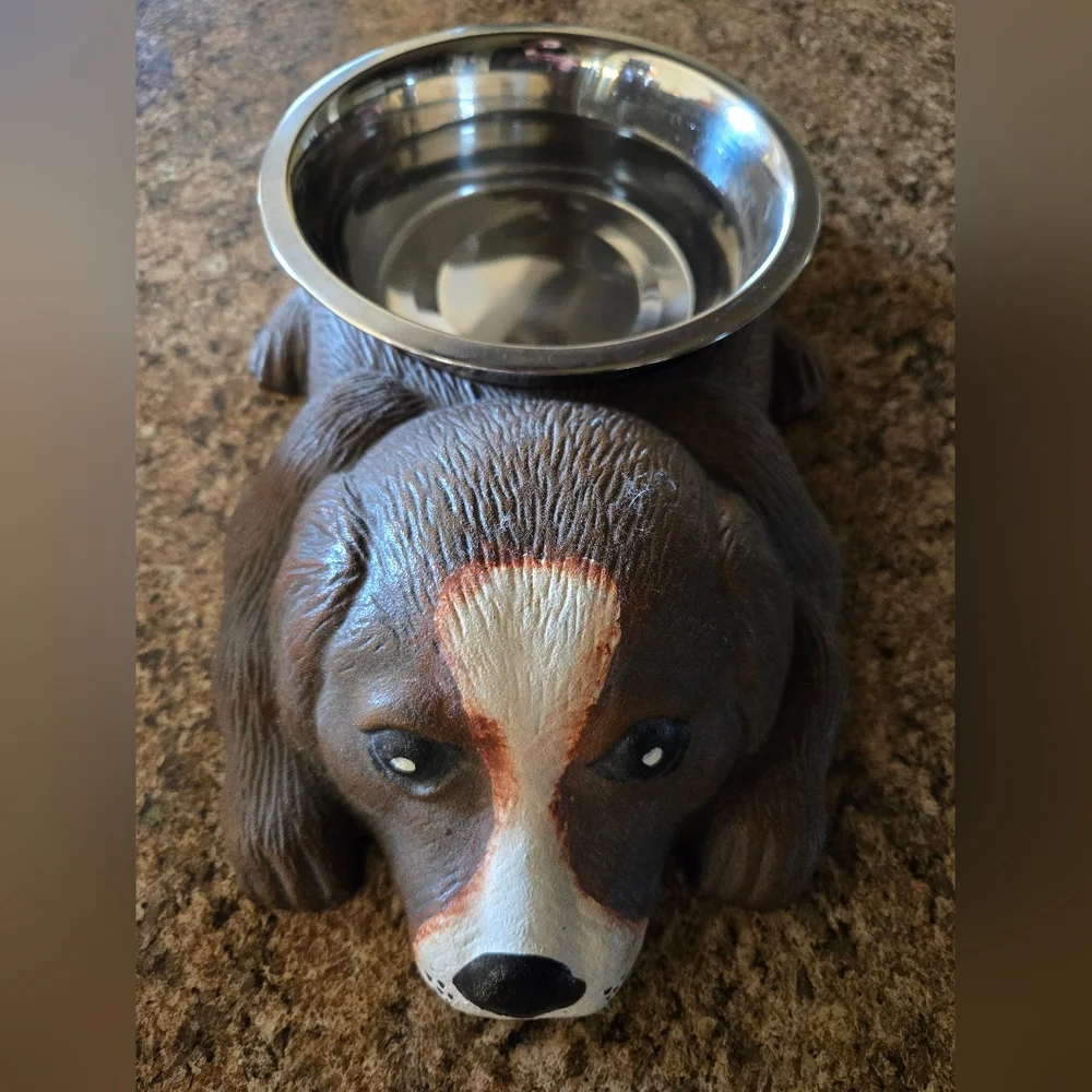 Dog-Shaped Cast Iron Heavy Duty Brown Pet Bowl With Stainless Steel Insert
